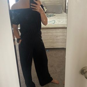Off the shoulder jumpsuit with pockets